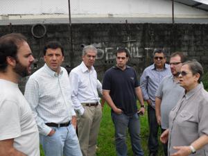 Em visita a Casa Verde em janeiro, Floriano e Walter chegaram a conversar sobre o problema do lixo