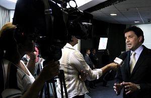 entrevista_globo_news Floriano Pesaro concede entrevista à Globo News sobre a campanha do PT contra a Nova Luz