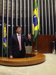 Na tribuna já empossado deputado federal da 55ª legislatura